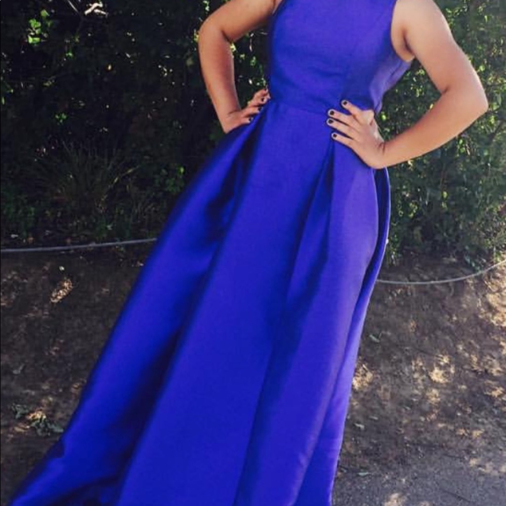 Gown